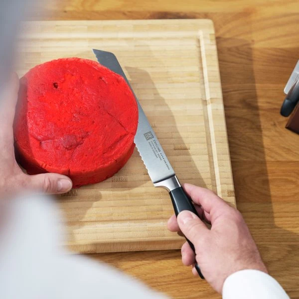 ZWILLING | VIER STERNE - Brotmesser - Mit Wellenschliff - Klinge 20cm 3 ZWILLING | VIER STERNE - Brotmesser - Mit Wellenschliff - Klinge 20cm – Bild 3