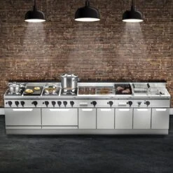 Gasherd - 53,5 KW - 6 Brenner 13 Gasherd - 53,5 KW - 6 Brenner -Koch Set Haus Lorrenzo 900 front 5680 11