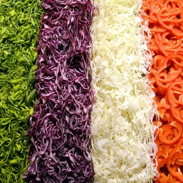 Elektrischer Gemüseschneider - 550 Watt - Inkl. 3 Schneidescheiben 8 Elektrischer Gemüseschneider - 550 Watt - Inkl. 3 Schneidescheiben – Bild 8